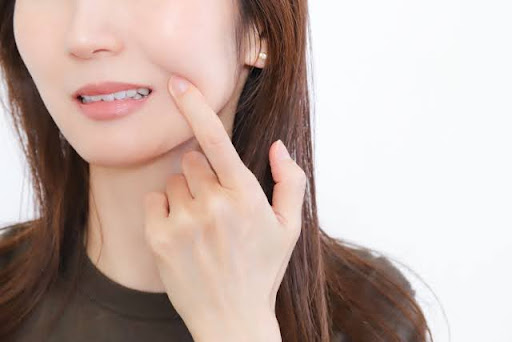 歯科医が教える”噛み合わせの不調”セルフチェックと対策ガイド